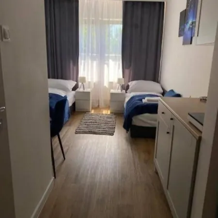 Nad Zalewem 222 세로크